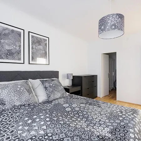 New! Shalalaliving - Lucky Strike! Cozy & Homely Near Schoenbrunn Pg20 Vienna Exterior photo